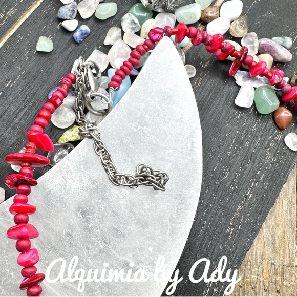 Alquimia Red coral Beaded Necklace with Cross Pendant - Picture 6 of 7